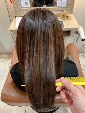 エイミーバイアフロート(amie  by afloat) うる艶☆マジカルストレートで－5歳の後ろ姿に♪