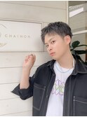 林明寛くんブリーチ2回で作るシルバーカラースパイキーショート