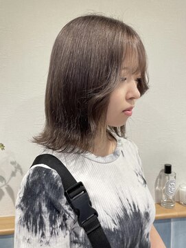 ハチ(HACHI) 透明感・艶感♪ブリーチありのグレージュカラー！