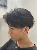 ニュアンスパーマセンターパートフェザーパーマ韓国メンズパーマ