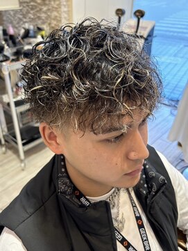 クラップス 横須賀中央店(CLAPS) ツイストスパイラルパーマツイストパーマメンズパーマ刈り上げ