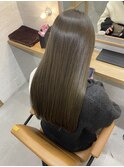 オリーブベージュ　カーキベージュ　マットベージュ