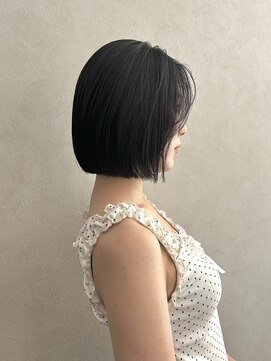 クム 横浜(qumu) 【qumu MARIKO】ミニボブ×地毛風カラー