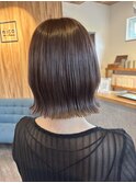 外ハネぷつっとボブ＊ベージュカラー＊ツヤ髪ミディアム