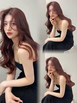 リリー(Lilley)&nbsp;ボルドーカラー×小顔レイヤー×韓国風巻き×髪質改善