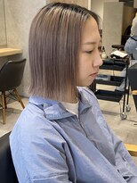 ラミエバイメルト 下北沢(lamie by melt) 花田切りっぱなしボブブリーチグレージュ下北沢韓国タッセルボブ