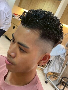 men's barber Trust〈理容室行徳店〉【メンズ バーバー トラスト】 フェード・スキンフェード［メンズカット/フェード/行徳/市川］