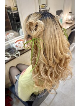ヘアセットサロン プティ 神戸三宮(petit) ハートアレンジ