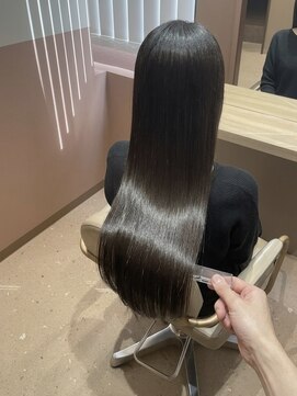 エレノア 静岡店(Eleanor) 髪質改善のプロが伝授!縮毛矯正とバイカルテの極上質感 川名