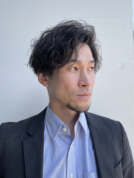フェス カットアンドカラーズ(FESS cut&colors) 【FESS 鶴丸】大人男子 ビジネスパーマ