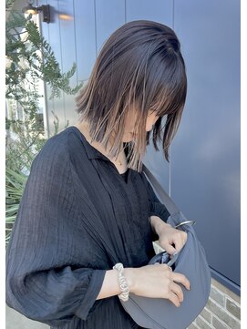 エムサロン(emu salon) 切りっぱなしボブ/デザインカラー/30代/40代