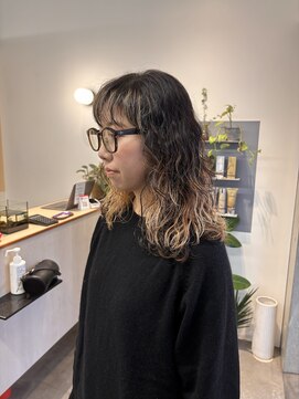 カサネ(casane) パーマとデザインカラー