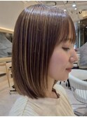 表参道白髪ぼかしレイヤーボブウルフショートヘアベージュ40代