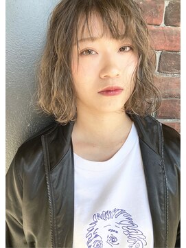 ディーボーイ 健軍店(D-BOY) グレージュ/20代30代/くびれミディ/ミルクティーベージュ