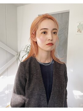 ヤント(yant) コーラルピンク　×   ミディアムボブ