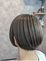 エム(em)&nbsp;ショートスタイル