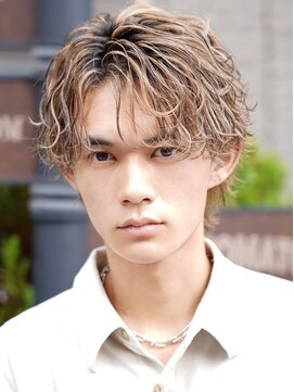 オーシャントーキョー 渋谷(OCEAN TOKYO) 外国人風カーリーセンターパート