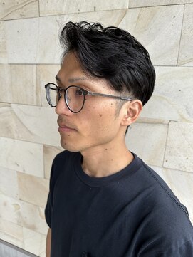 フォレスト ヒル Forest Hill by Genitore 毛流れパーマ風アップスタイル