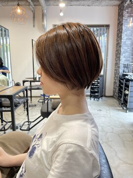 オーロル(AURORE) こなれ感◎大人かわいいショート