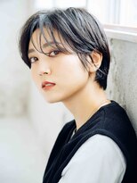 ブール 千歳烏山(bool)&nbsp;暗めのアッシュ系透明感カラー/耳掛けショート