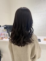 ジュベ(juve.) コテ巻き風パーマ×暗めグレージュ