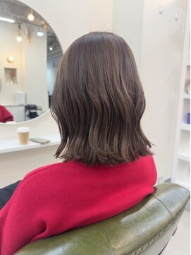 ヒョンミョン ライズバイレボ 柏西口店(hyon myon/RISEbyREVO) ミルクティベージュ/くびれボブ/ブリーチカラー/柏駅