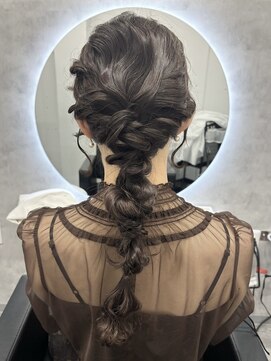 シアン(CYAN) 編みおろしアレンジ