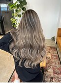 white beige balayage