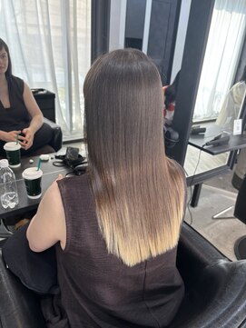 ボンズサロン オモテサンドウ(BONDZSALON OMOTESANDO) 髪質改善&縮毛矯正×酸性ストレート【表参道駅,原宿駅】