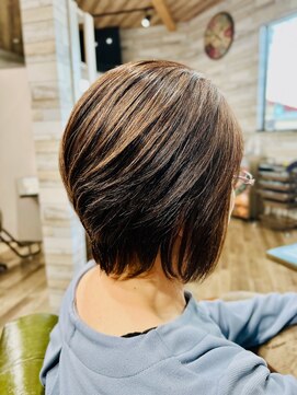 アールバディー(R Buddy) 軽めショートボブ