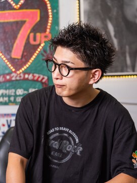 マーリィズバーバー 本店(MARLEY'S BAR BER) スパイキーショート 厚木/海老名/座間