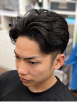 トリイ(TORII)&nbsp;バックに流したショートスタイル