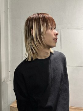 シキ 渋谷(siki) レイヤーボブ/デザインカラー/ルーツカラー/渋谷/原宿