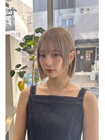 トレ(tre.)&nbsp;ぱっつん前髪ベージュボブ