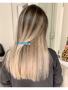 アライブ ハラジュク(ALIVE harajuku) 【ALIVE】エアタッチバレイヤージュ