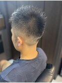 大人の刈り上げスタイル
