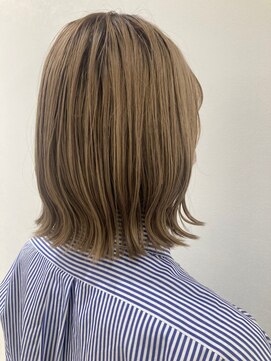 フロート 小阪店(float) 艶カラー　ヌナボブ チャンモリ ボブルフ