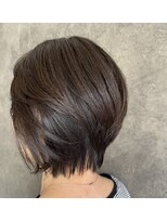 オーガニック ヘアサロン クスクス(organic hair salon kusu kusu) 耳掛けボブ×くすみ