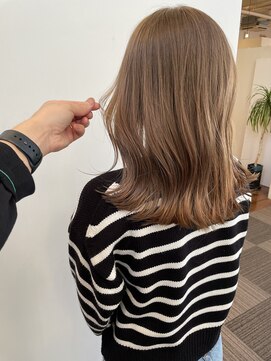 マルゴ(M A L G O) ベージュカラー【須之内翔馬】