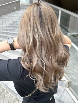 ヘアーアンドスパ フェリーチェ ミチ 野田屋町店(HAIR&SPA felice MICHI) 【feliceMICHI 石井あすか】ホワイトミルクティー