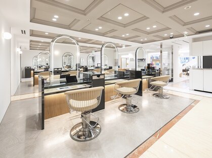 e.m.a プレミアムビューティーサロン 栄駅店(e.m.a PREMIUM BEAUTY SALON)の写真