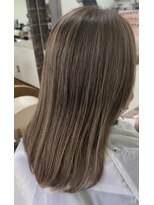 アール ヘアーアンドメイク 妻田店(R Hair&Make)&nbsp;白髪ぼかしシークレットハイライト