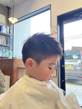 ニコヘアー(niko hair) アシメのツンツンヘアー