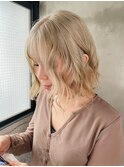 ＜abema＞ホワイトアッシュ　ブロンド　ハイトーンボブ