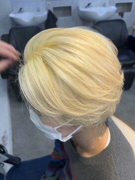 バイフィフス 原宿/表参道(by fifth) ミルクティーベージュダブルカラー韓国風メンズセンターパート