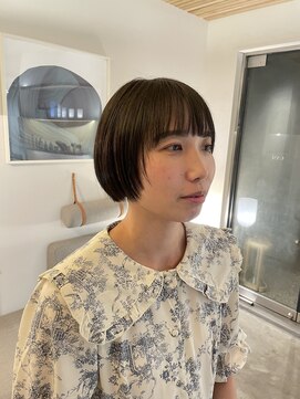 カシ 中目黒(CASI) 顔まわりカット/前上がりボブ