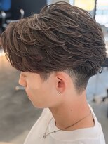 バース バイ ハピネス(BIRTH by happiness)&nbsp;奈良men's刈り上げフェザーパーマフェザーショート