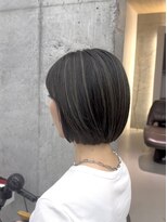 スト 静岡鷹匠(sto)&nbsp;着物ヘア/ダークアッシュ/ミディアムレイヤーカット/静岡鷹匠