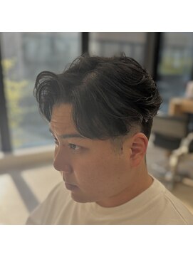 ハイプ 名古屋伏見(HYPE) 毛流れセンターパート