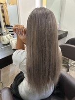 グランディールヘアデザイン(grandir hairdesign)&nbsp;スモーキーグレー！-Yurika-